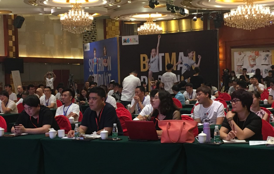 &ldquo;蝙蝠俠超人降臨福建啦&rdquo;大唐品牌咨詢集團(tuán)助力米6開創(chuàng)童品新未來(lái)-策劃新勢(shì)力